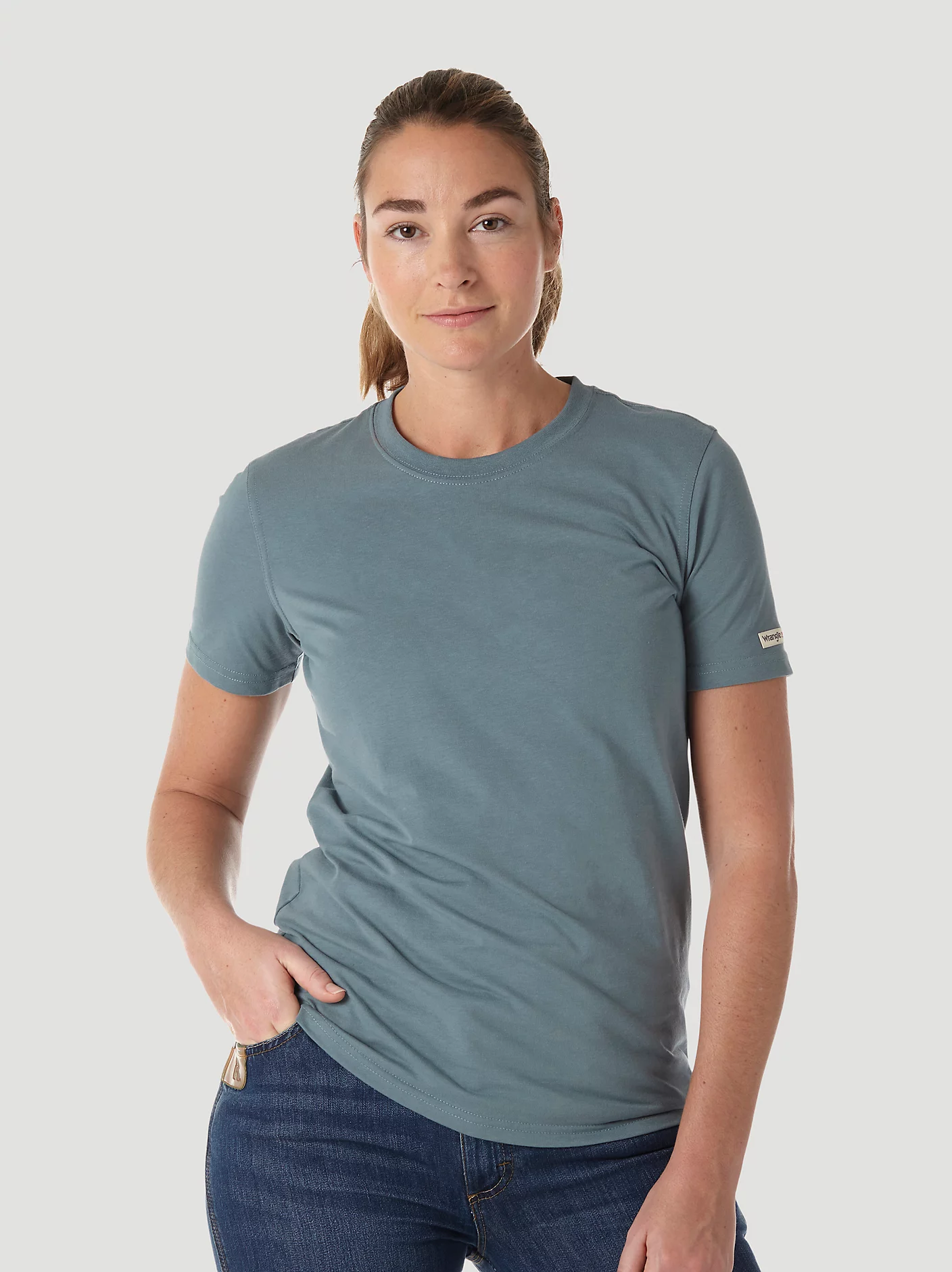 Women's Wrangler® RIGGS Workwear® Short Sleeve Performance T-Shirt 2 Women's Wrangler® RIGGS Workwear® Short Sleeve Performance T-Shirt
